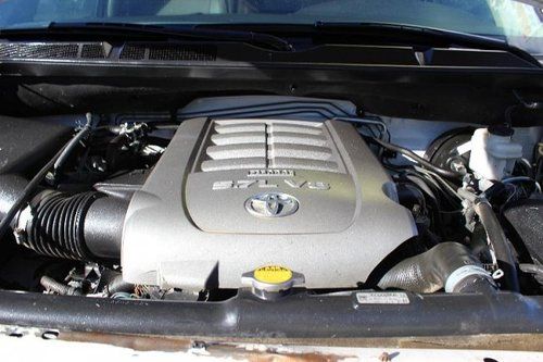 2008 Toyota Sequoia Limited 4WD Damaged Rebuilder RUNS! Loaded Export Welcome!, US $15,900.00, image 8