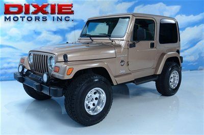 1999 jeep wrangler sahara auto hard top call barry 615..516..8183 2 dr coupe gas