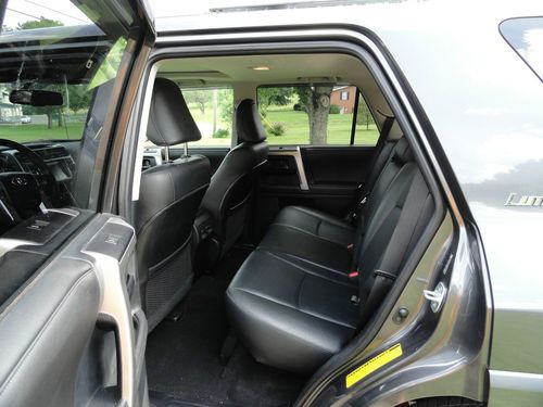 2011 Toyota 4Runner Limited Sport Utility 4-Door 4.0L, image 9