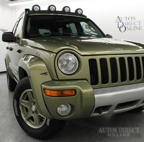We finance 03 renegade 4x4 auto 3.7l low miles tow hitch cd cloth/leather seats