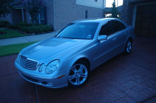 2004 mercedes-benz e500 base sedan 4-door 5.0l