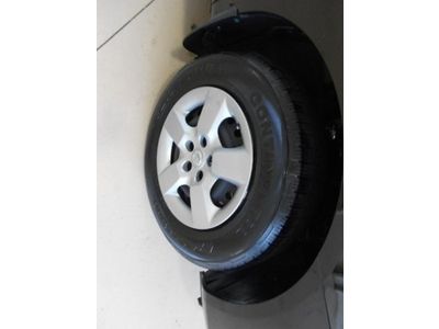 SUV 2.5L CD Front Wheel Drive Tow Hooks Power Steering 4-Wheel Disc Brakes A/C, image 3