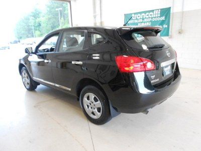 SUV 2.5L CD Front Wheel Drive Tow Hooks Power Steering 4-Wheel Disc Brakes A/C, image 12