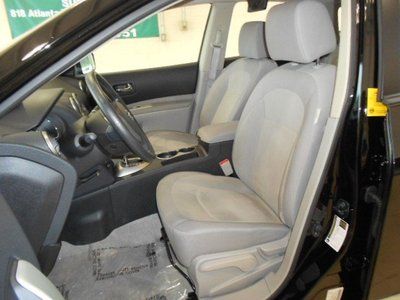 SUV 2.5L CD Front Wheel Drive Tow Hooks Power Steering 4-Wheel Disc Brakes A/C, image 18