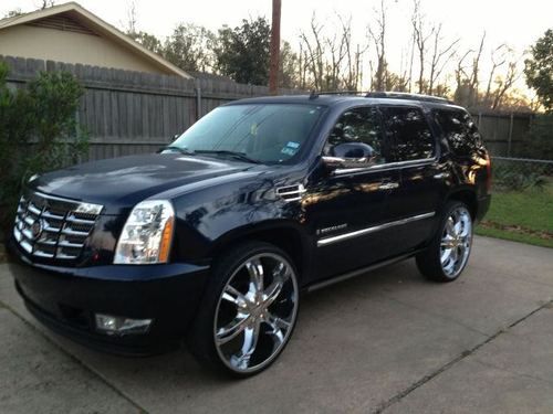 Cadillac escalade