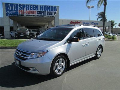 Touring elite low miles van gasoline 3.5l v6 mpi sohc 24v alabaster silver metal