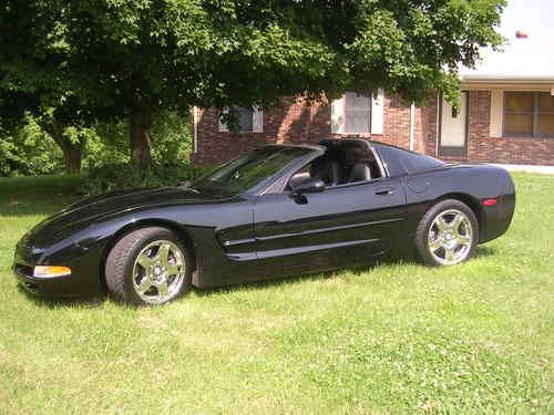 1998 chevrolet corvette black 49k miles new tires