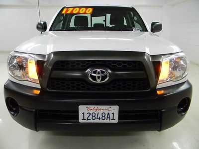 2.7L CD ABS brakes AM/FM radio Ac Brake assist Driver clean white mp3 ipod truck, image 2
