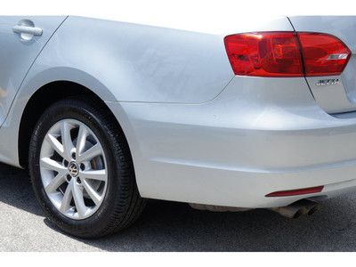 60000 MILE WARRANTY FRESHLY SERVICED NO RESERVE, image 9