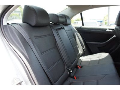 60000 MILE WARRANTY FRESHLY SERVICED NO RESERVE, image 28