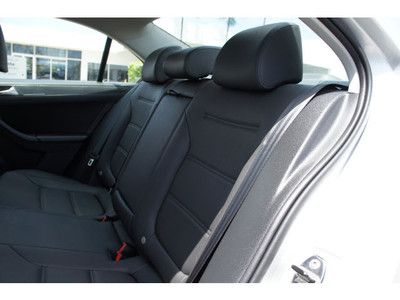 60000 MILE WARRANTY FRESHLY SERVICED NO RESERVE, image 32