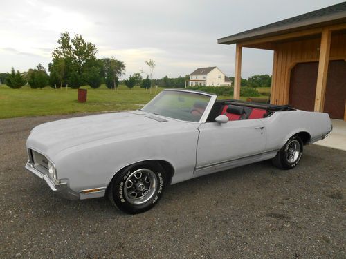 1970 oldsmobile cutlass convertible 350 rocket / power top ps pb a/c no reserve