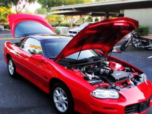2000 chevrolet camaro z28 coupe 2-door 5.7l clean must see car low miles!!!!