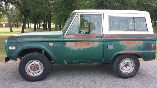 1977 Ford Bronco Sport Sport Utility 2-Door 5.0L, image 2