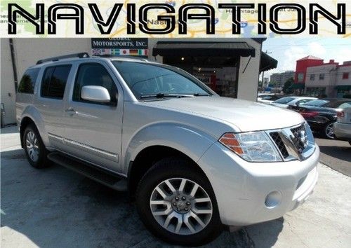 3rd row/rear air/tow pkg/moonroof/ 1owner trade call us 615-353-9333