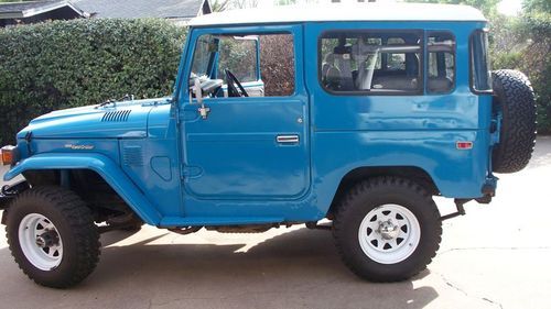 1980 Toyota FJ40 Land Cruiser, image 2