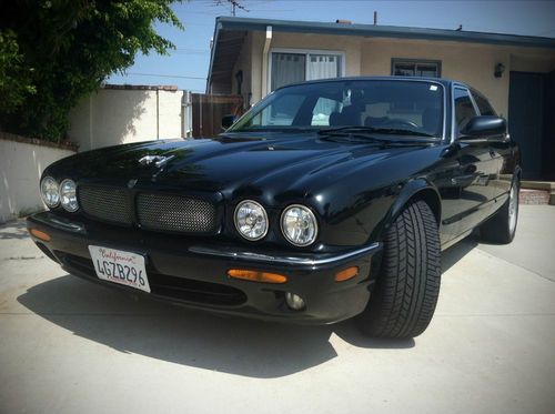 1999 jaguar xjr base sedan 4-door 4.0l