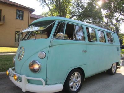 1966 volkswagon 13 window bus