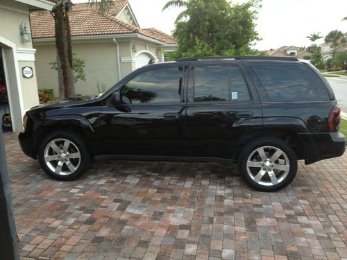 2006 chevrolet trailblazer ls 4.2 well maintained 1 ownr ss wheels - runs great!