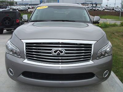 2012 infinit qx56, 4wd, fully loaded, dvd, buckets, 1 owner