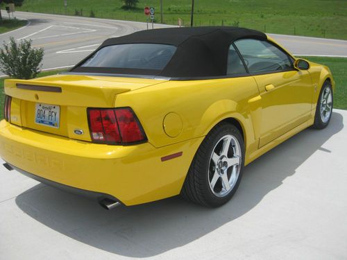 2004 ford mustang svt cobra convertible 2-door 4.6l