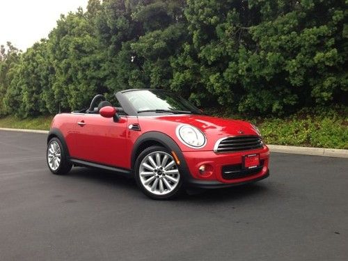 2013 mini cooper roadster california car, 17" wheels only 235 miles!!