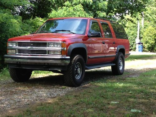 1996 chevy suburban  ** mint ** lt 2500 4x4 with upgrades