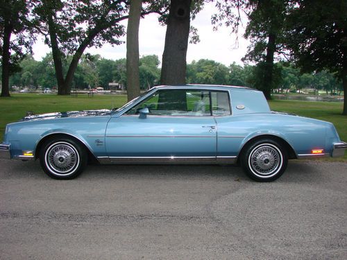 1979 buick riviera s type 2 dr. coupe