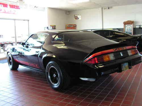 1979 CHEVROLET Z28 CAMARO 46167 MILES BLACK 4 SPEED ALL ORIGINAL, image 9