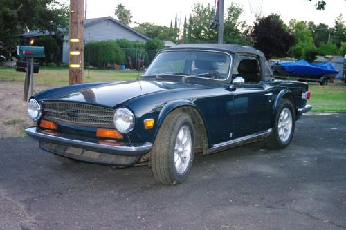 1973 triumph tr6 beautiful color with factory overdrive