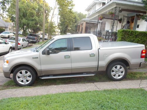 Ford f150 lariat triton "shifter in the center console" **must sell **