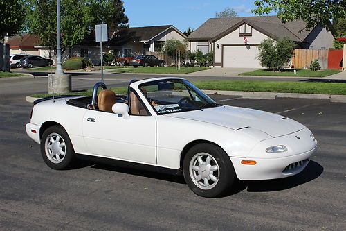 Beautiful 1995 mazda miata 59k miles!!!!