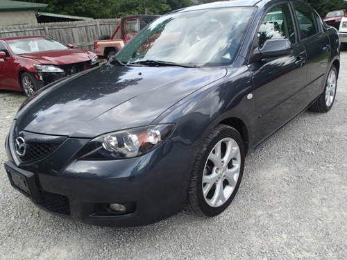 2009 mazda 3, fresh water damage, floorboard wet, salvage, runs and drives