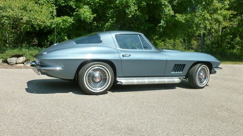 1967 corvette coupe 4 speed