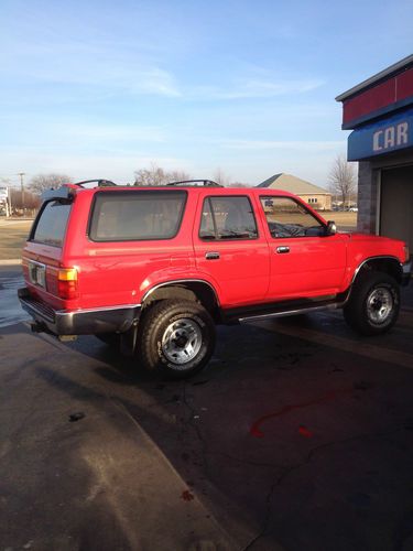 1995 toyota sr5 4 runner 4x4!!  very low mileage 69,817!!  one owner like new!!