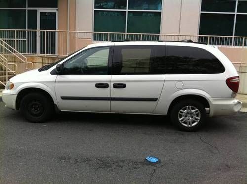 102k engine, 2005 dodge grand caravan se, family van 4-door 3.3l  no reverse