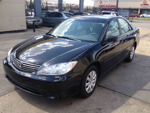 2005 toyota camry le 2.4l v4 75k orginal miles non smoker extra clean no reserve