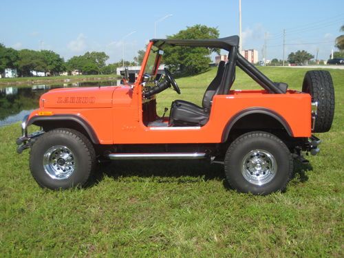 Jeep cj7 4x4 off road laredo jeep wrangler automatic cj7 lifted mud convertible