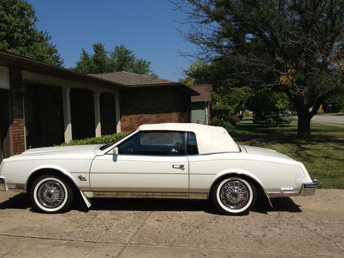 1985 Buick Riviera Convertible, image 17