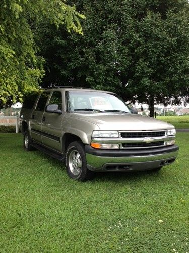 2001 Chevrolet Suburban 1500 LS Sport Utility 4-Door 5.3L, US $3,000.00, image 3