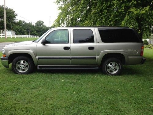 2001 Chevrolet Suburban 1500 LS Sport Utility 4-Door 5.3L, US $3,000.00, image 4