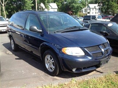 2004 grand caravan sxt 1 owner mint! low reserve!