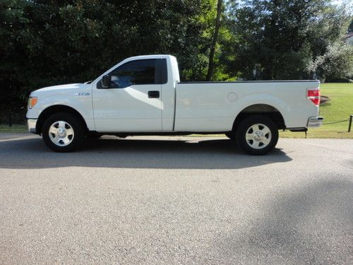 2010 ford f-150 truck 4.6 ltr. v-8 long wheel base white "nice"