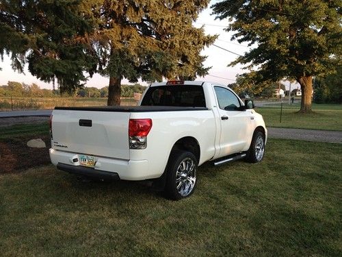 2007 toyota tundra base standard cab pickup 2-door 5.7l