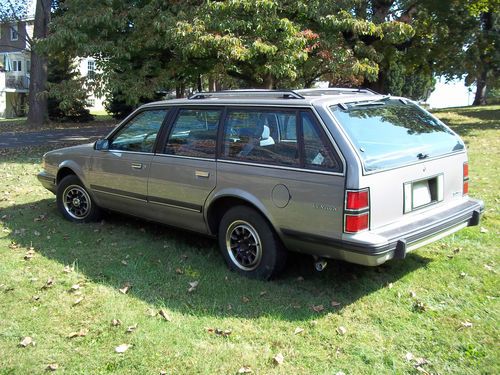 1995 buick century special wagon 4-door 3.1l low miles good condition