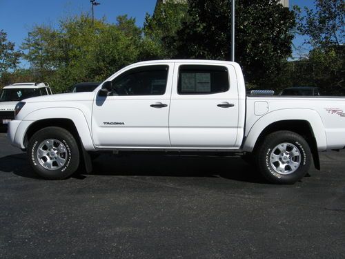 2011 toyota tacoma base crew cab pickup 4-door 4.0l