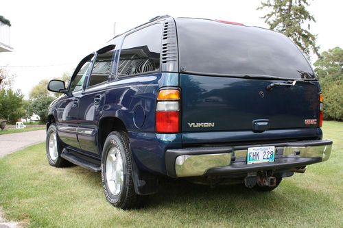 2005 GMC Yukon SLE Sport Utility 4-Door 5.3L, image 2