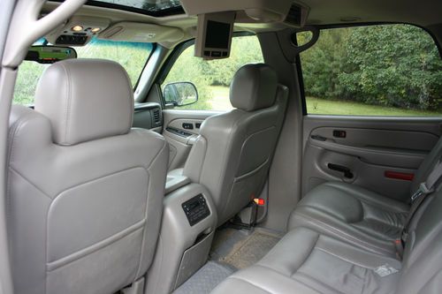 2005 GMC Yukon SLE Sport Utility 4-Door 5.3L, image 7