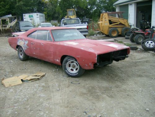 1969 dodge charger base hardtop 2-door 7.2l