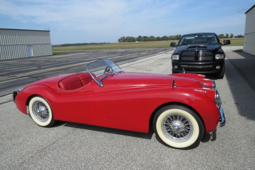 1954 Jaguar XK120 Roadster, image 4